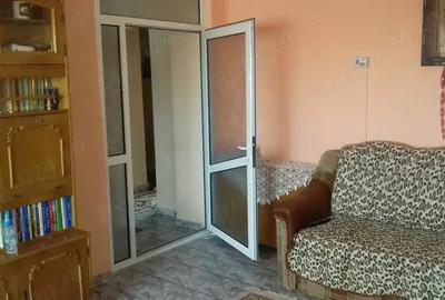 Apartament 4 camere et 3 - 1