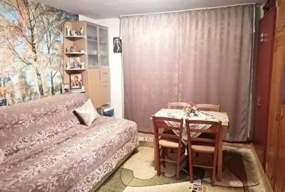 Garsonieră decomandată în Central - 4