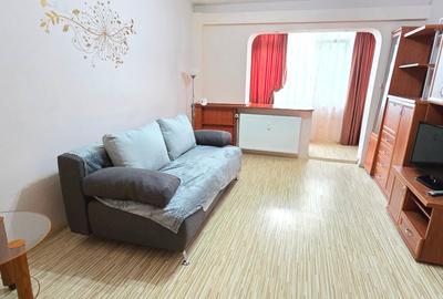 De inchiriat! Apartament 2 camere, decomandat, Podu de Piatra - N. Iorga - 2