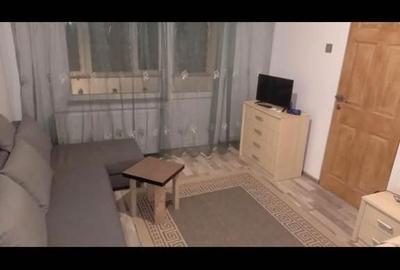 Garsonieră decomandată în Central - 2