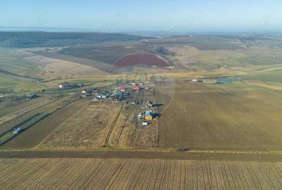 Teren de 600 mp, în Vânători - 1