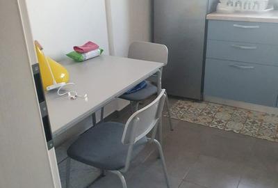 Garsonieră decomandată în Central - 9