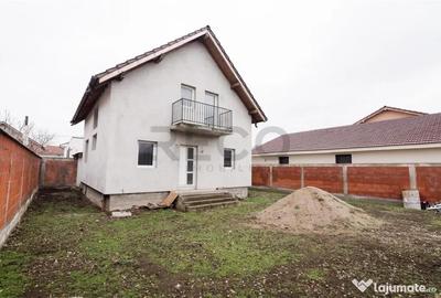 Casă cu 4 camere cu Teren 300 Mp în Sânmartin - 5