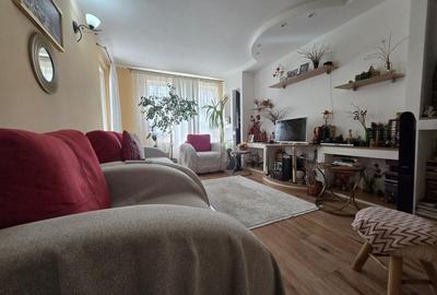 Apartament cu 3 camere decomandat, mobilat în Far - 8