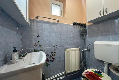 Casă individuală cu 6 camere cu Canalizare în Central - 11