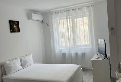 Garsonieră în Roșu - 2