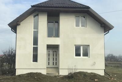 Casa de vanzare, semifinisata, zona Paulesti - 3