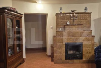 Casă cu 3 camere cu Teren 3200 Mp în Corunca - 1