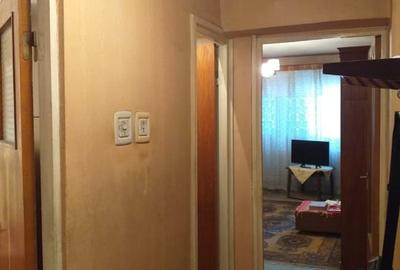 Apartament 3 camere - BLOC ANVELOAPT - 5 minute METROU OBOR - 12