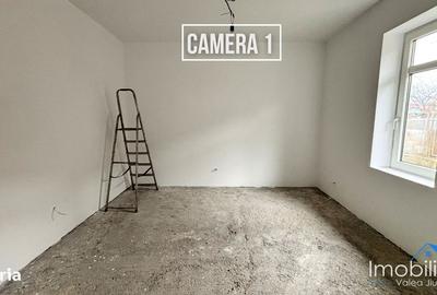 Casă cu 2 camere în Petros - 2