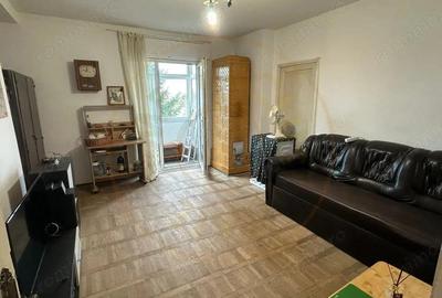 Apartament cu 2 camere decomandat în Străulești