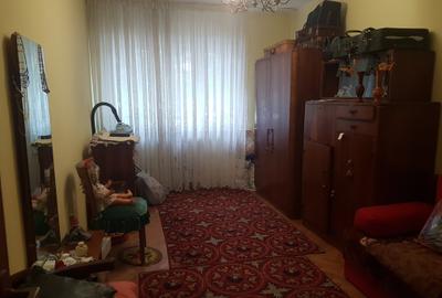 Apartament doua camere nedecomandat etaj unu din patru, pe mijloc, simplu, liber - 4