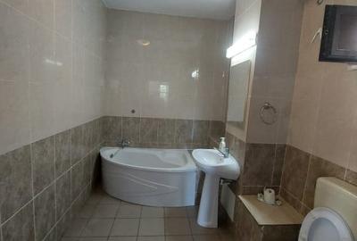 Ultracentral -bd. Mamaia , spatiu IDEAL BIROURI, 130 mp., etaj 1 - 13