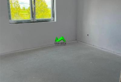 Casă cu 4 camere cu Teren 260 Mp în Șura Mică - 7