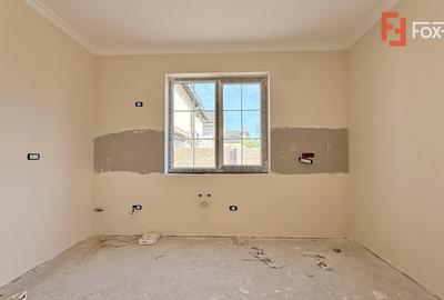 Duplex cu 4 camere cu Teren 307 Mp în Moșnița Veche - 4