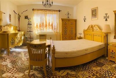 Corp de casa interbelica, mobilat si utilat, curte,  Centrul Istoric, Brasov - 10