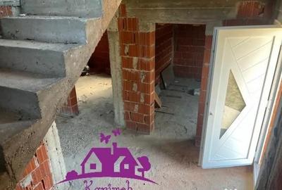 Casă cu 5 camere cu Teren 500 Mp în Oșorhei - 18