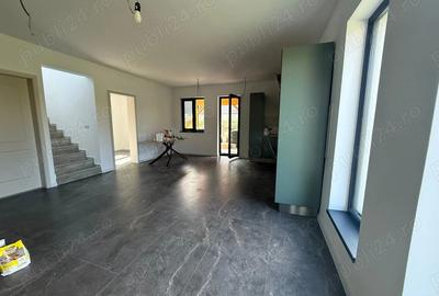 Casă cu 4 camere în Dezmir - 5