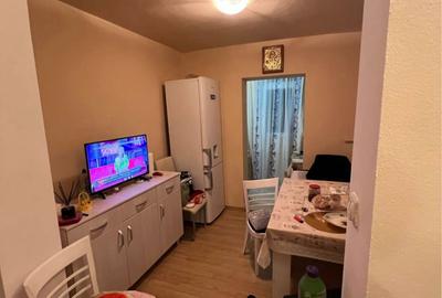 Apartament cu 2 camere decomandat în Nufărul - 4