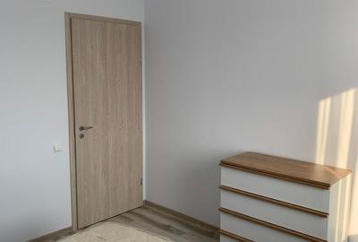 Apartament cu 2 camere semidecomandat, mobilat în Băneasa - 9