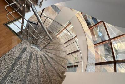 ???? Cladire multifunc?ionala, de inchiriat, 600 mp, zona - 13