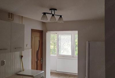 Apartament cu 2 camere decomandat în Central - 3
