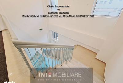 Spațiu comercial, de 429 mp, în Centru Civic - 14
