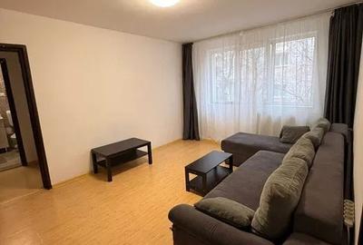 Apartament cu 3 camere semidecomandat, mobilat în Drumul Taberei