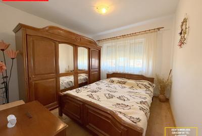 Apartament cu 3 camere decomandat, mobilat în Micro 17 - 12
