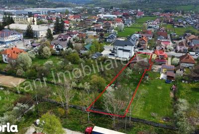 Casă cu 3 camere cu Teren 1197 Mp în Central - 19