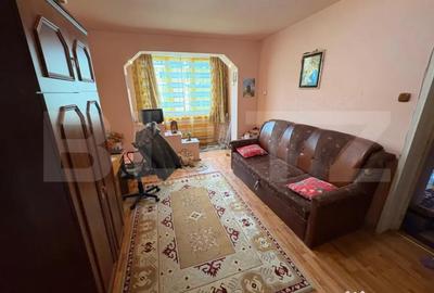 Apartament cu 2 camere semidecomandat, mobilat în Micro 4 - 9