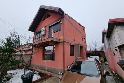 Casă individuală cu 4 camere cu Canalizare în Giurgiului - 1