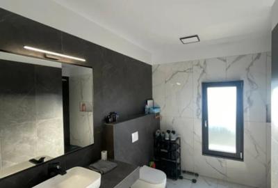 Casă cu 4 camere cu Teren 654 Mp în Satu Nou de Jos - 3