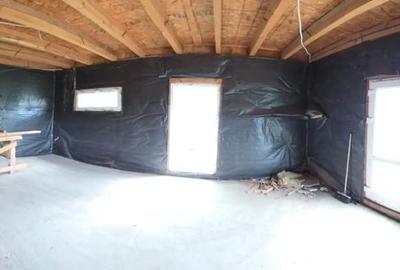 Casă cu 4 camere cu Teren 460 Mp în Brebu - 2