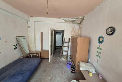 Garsonieră în P-ța Universității - 5