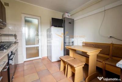 Apartament cu 2 camere decomandat în Central - 3
