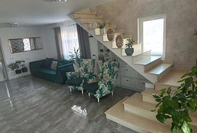 Casa spatioasa, mobilata,utilata,perfect pentru familie- Simian - 6