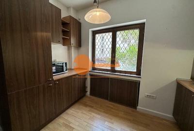 Apartament cu 3 camere decomandat, mobilat în Aviatorilor - 7