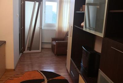 Garsonieră semidecomandată în Central - 2