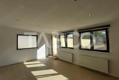 Casă cu 3 camere cu Canalizare în Lazaret - 4