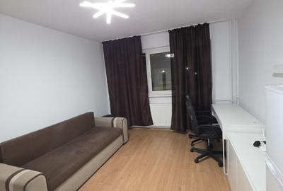 Garsonieră decomandată în Complex Studențesc - 2