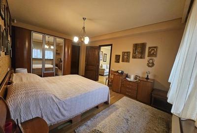 Casă cu 8 camere cu Teren 50 Mp în Aviației - 7