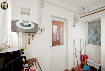 3 decomandate, in Galati, I.C Frimu, langa IFR, etaj 3, sup.68 mp - 7