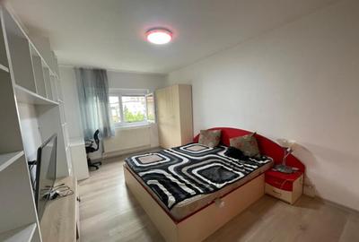 Apartament 2 camere central,zona linistita.