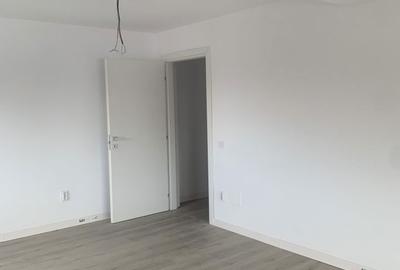 Apartament cu 4 camere decomandat în George Enescu - 4