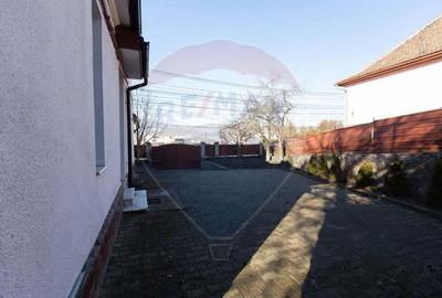 Casa / Vila cu 6 camere de vanzare in zona Centrala - 9