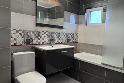Apartament cu 4 camere în Central