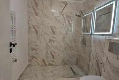 Apartament cu 3 camere decomandat în Central - 10