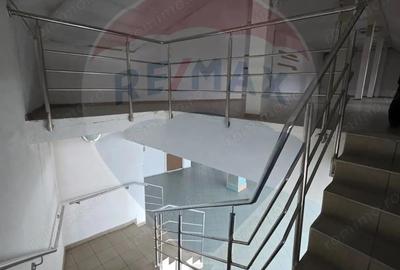 Spațiu comercial, de 450 mp, în Central - 2