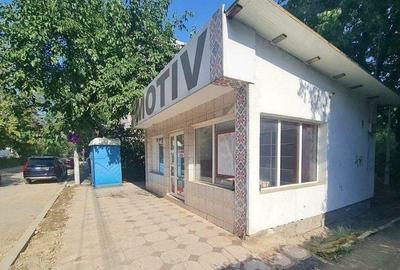 Spatiu comercial stradal - zona Micro 19, langa piata